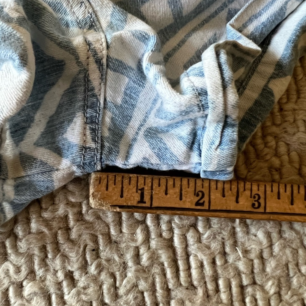 Roxy Tribal Drawstring Denim Shorts - M - Picture 7 of 9